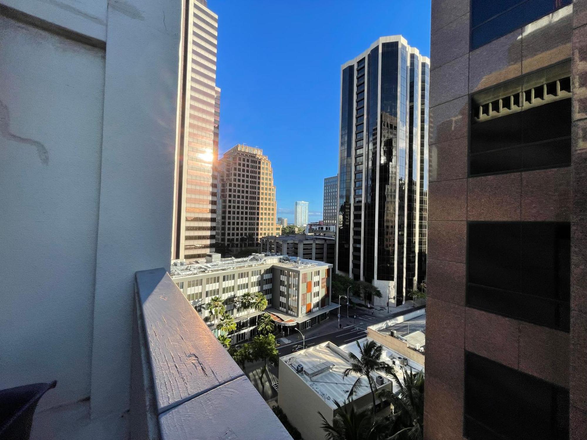 Doho Suites Honolulu Exterior photo